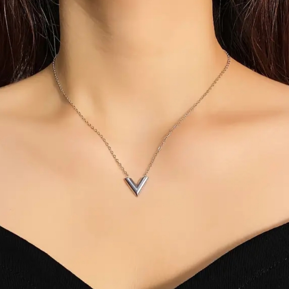 Silver V-Shaped Pendant Necklace